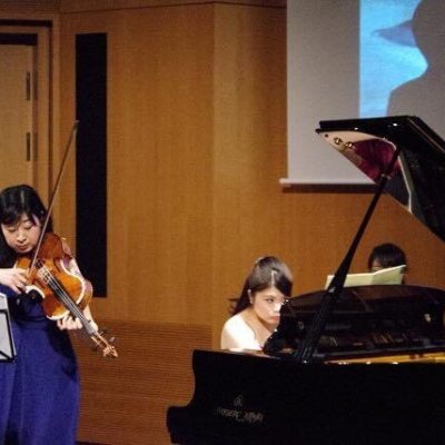 Joint recital at the Japanese embassy in Berlin (2017) with Eri Sugita (Viola)
